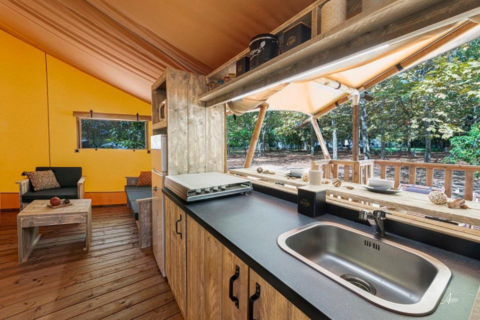 Camping U Casone - Maeva Гизоначча Экстерьер фото